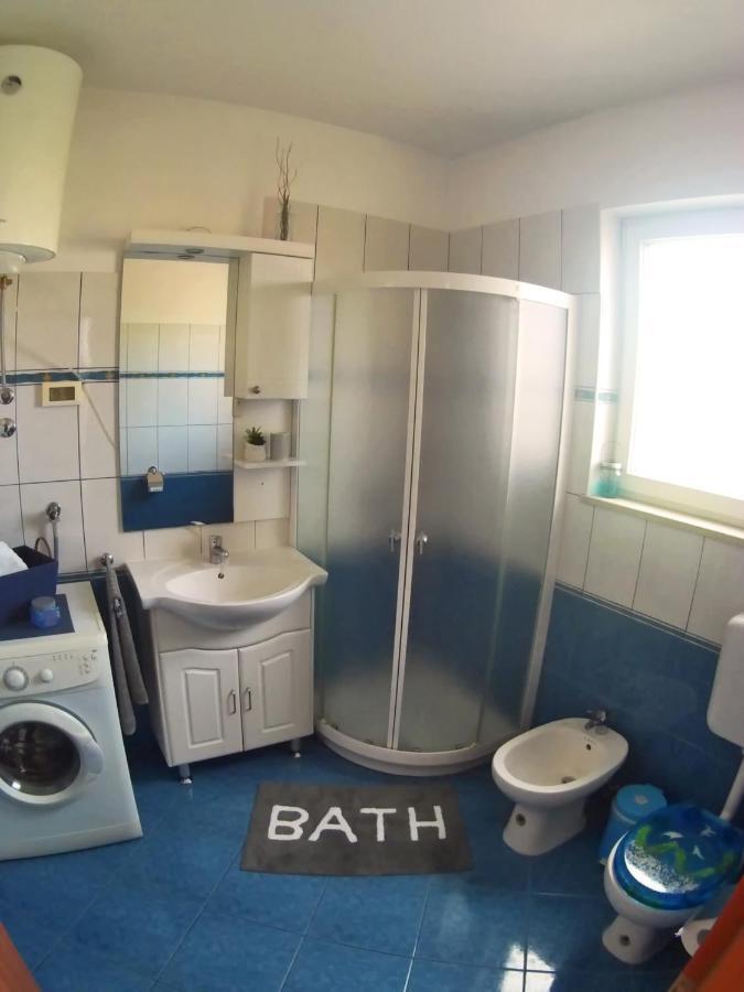 Apartment Matika, Terrace Apartment 10 Minutes Walk From Center Ρόβινι Εξωτερικό φωτογραφία